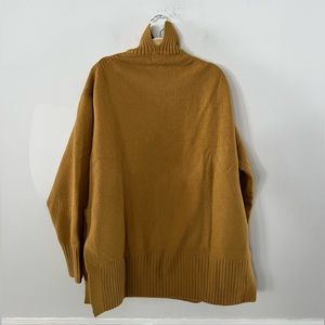 NEW H&M Womens turtle neck knit top size:L